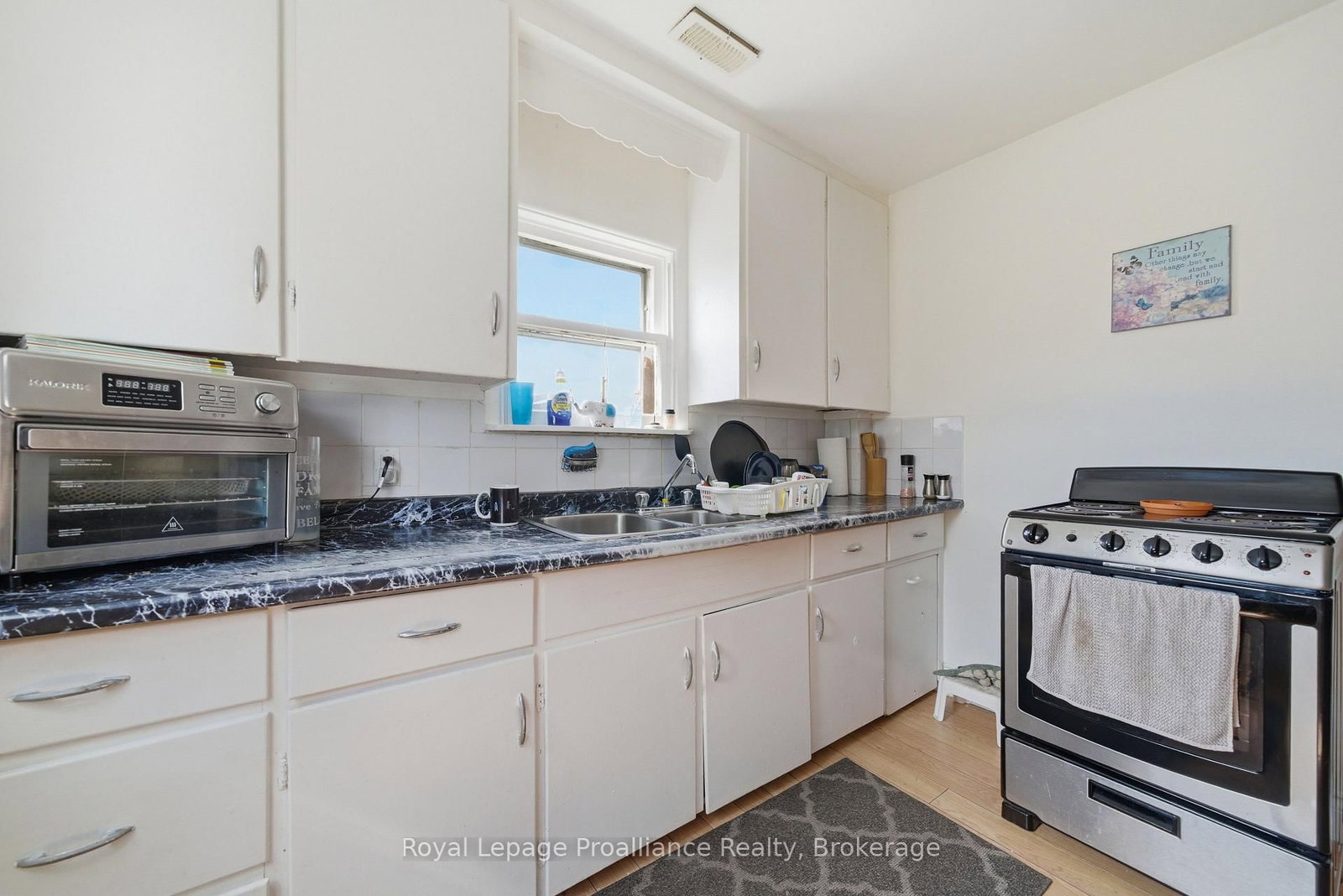 199 Dundas Street E • Quinte West, ON photo 27