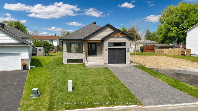 153 Marguerite D'youville Street