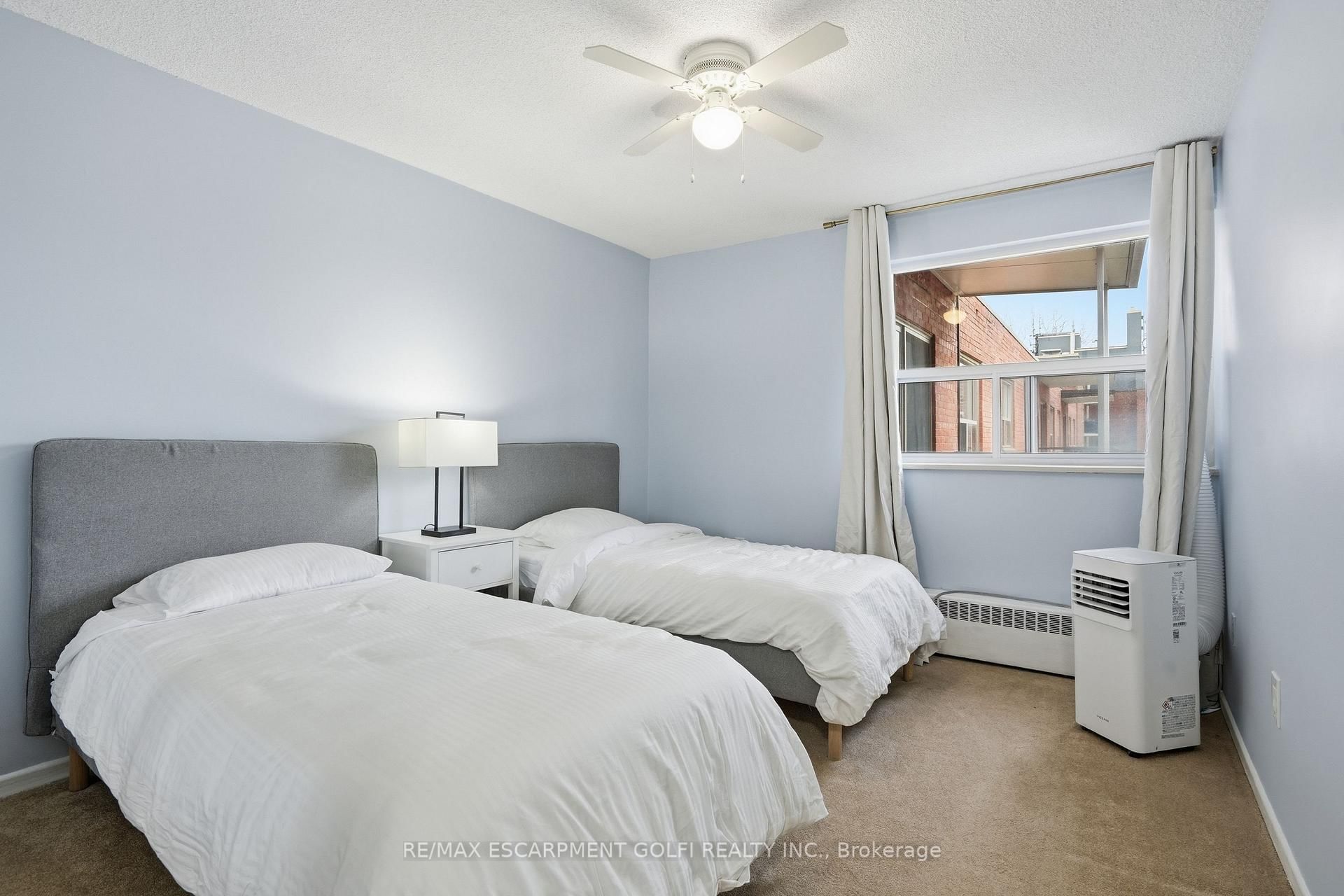 485 Thorold Road, Unit 319