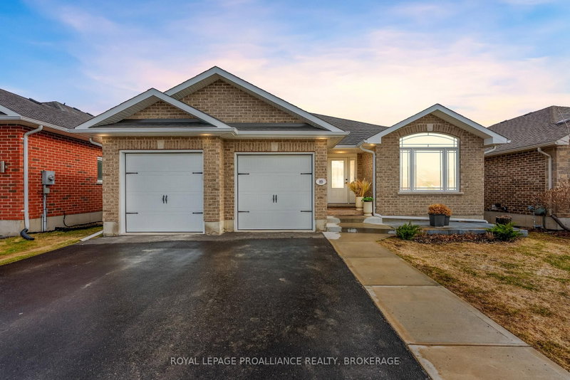 home for sale on 89 Hartwood Crescent