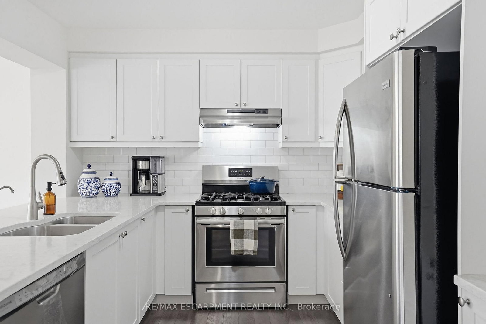 242 Waterbrook Lane • Kitchener, ON photo 14