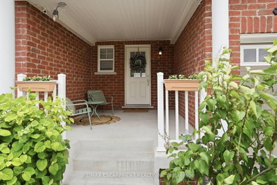 242 Waterbrook Lane • Kitchener, ON photo 4