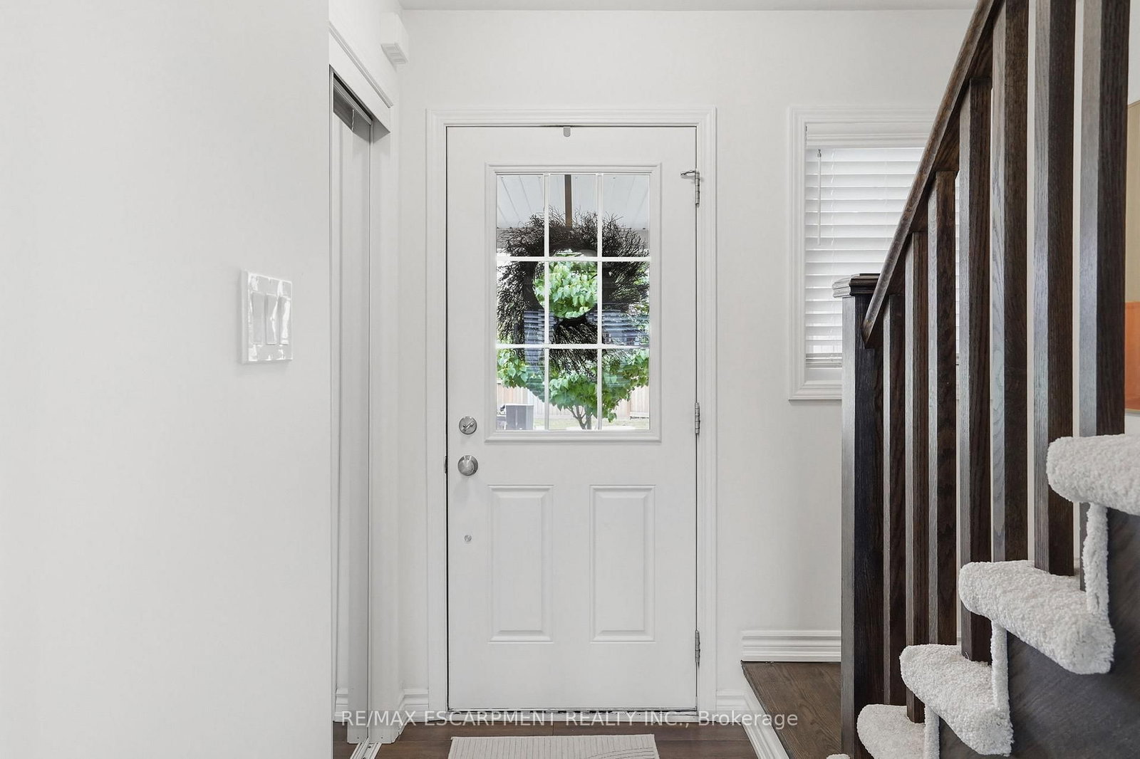 242 Waterbrook Lane • Kitchener, ON photo 5