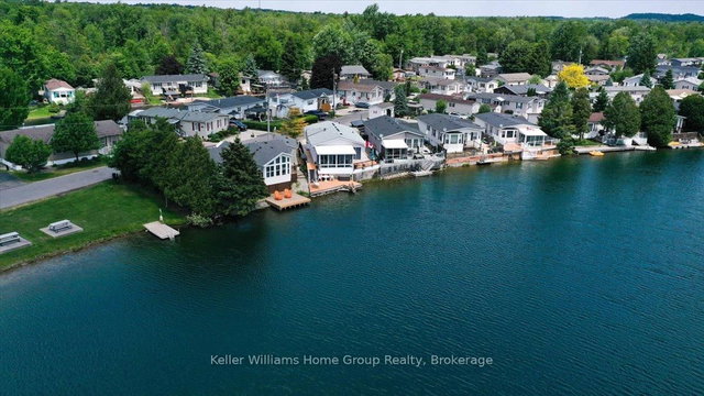 10 Hemlock Crescent
