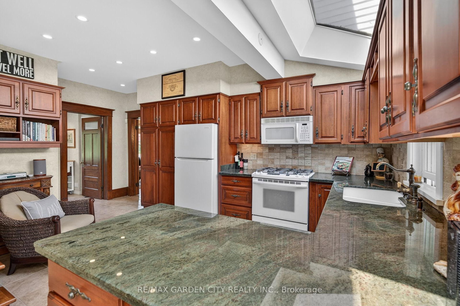 24-26 MAPLE Avenue • Grimsby, ON photo 23