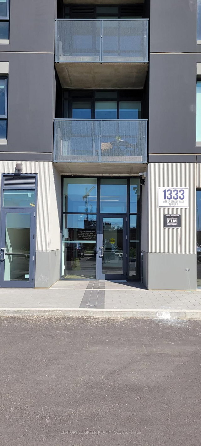 204 - 1333 Weber Street E