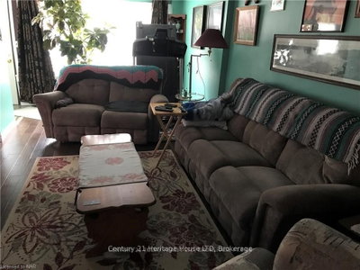 53 Princess Street • Fort Erie, ON photo 2