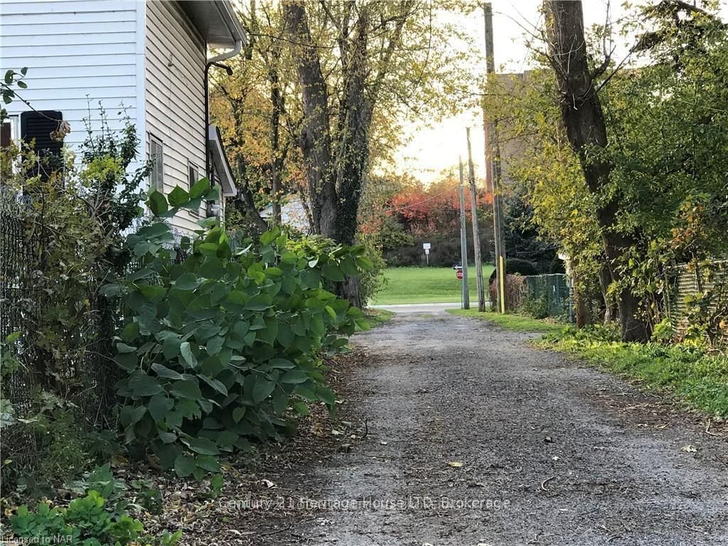 53 Princess Street • Fort Erie, ON photo 4