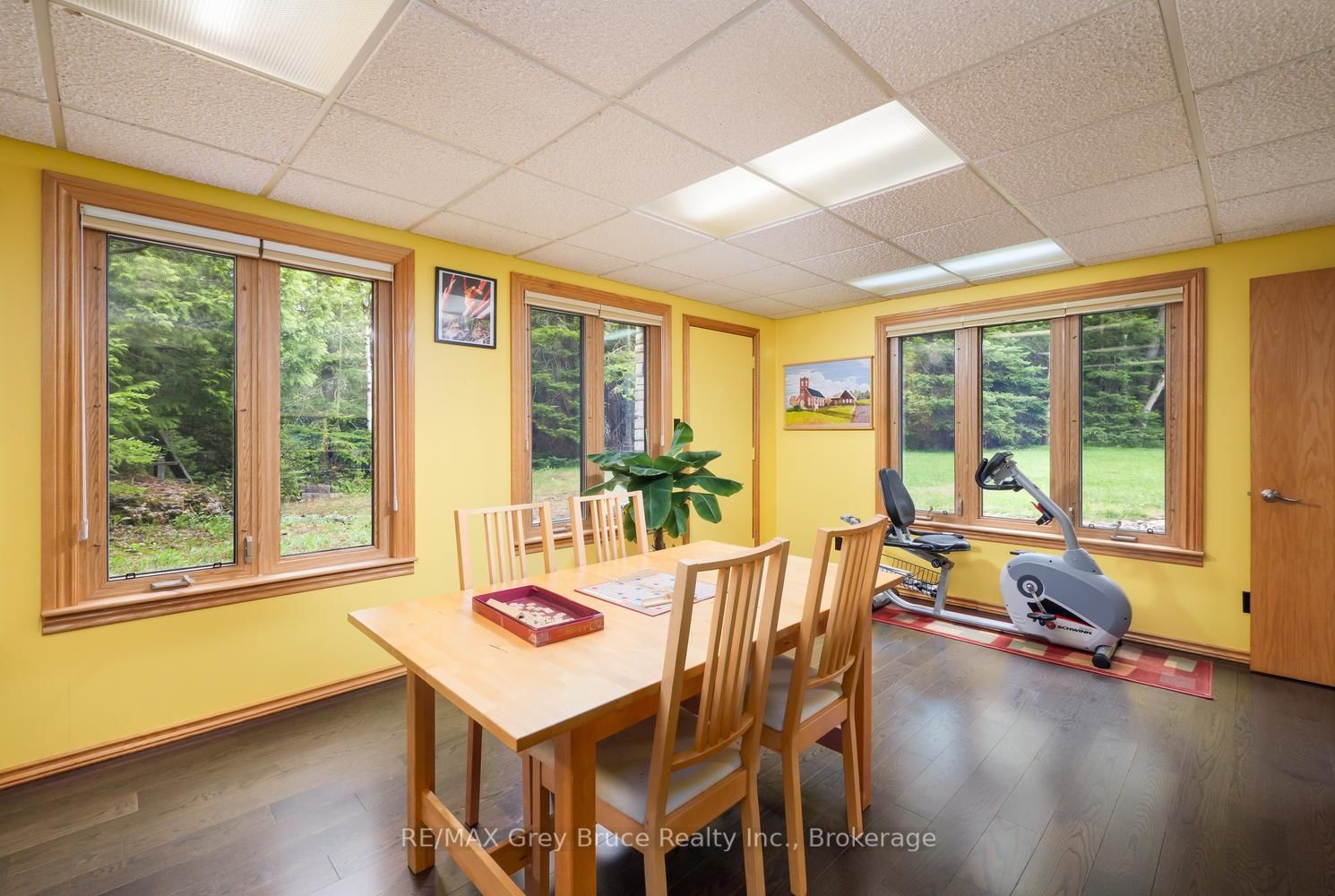 28 Elgin Street • Northern Bruce Peninsula, ON photo 18