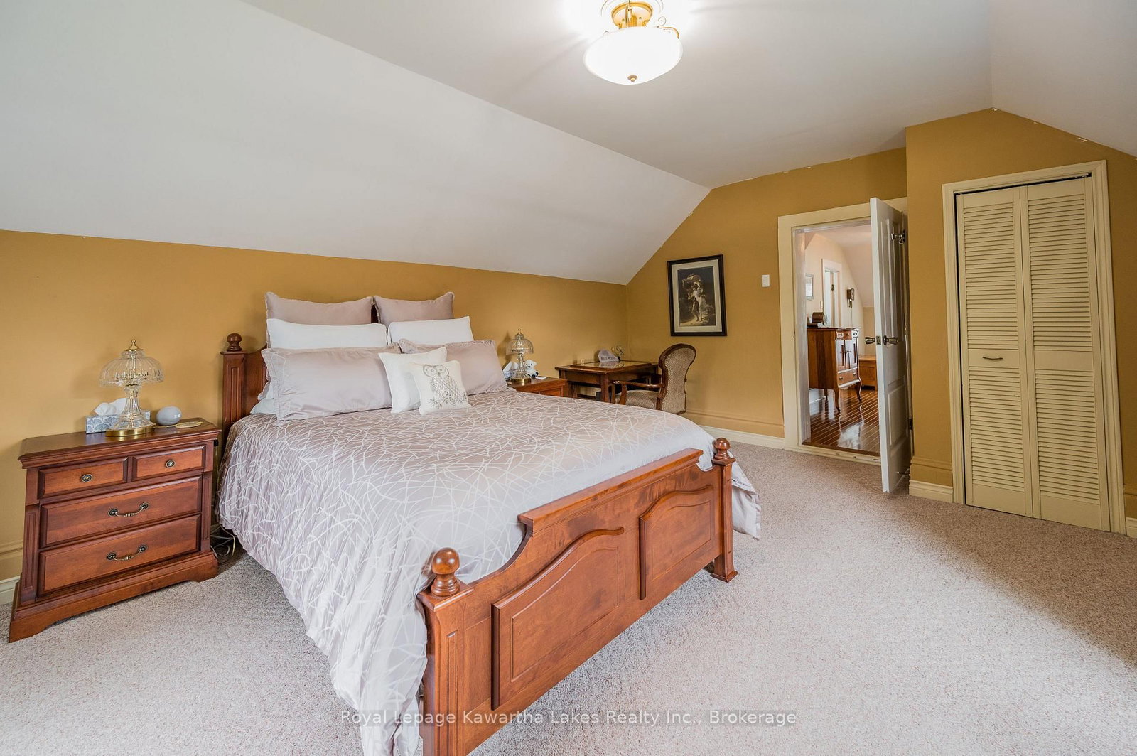 135 Colborne Street • Kawartha Lakes, ON photo 18