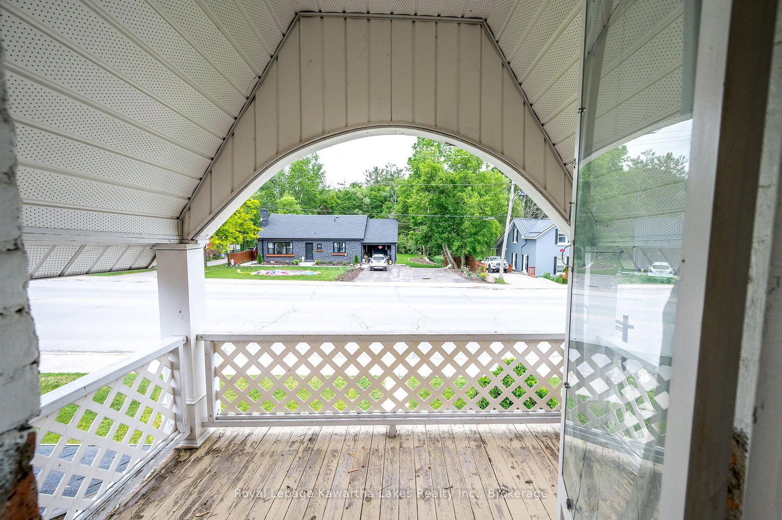 135 Colborne Street • Kawartha Lakes, ON photo 23