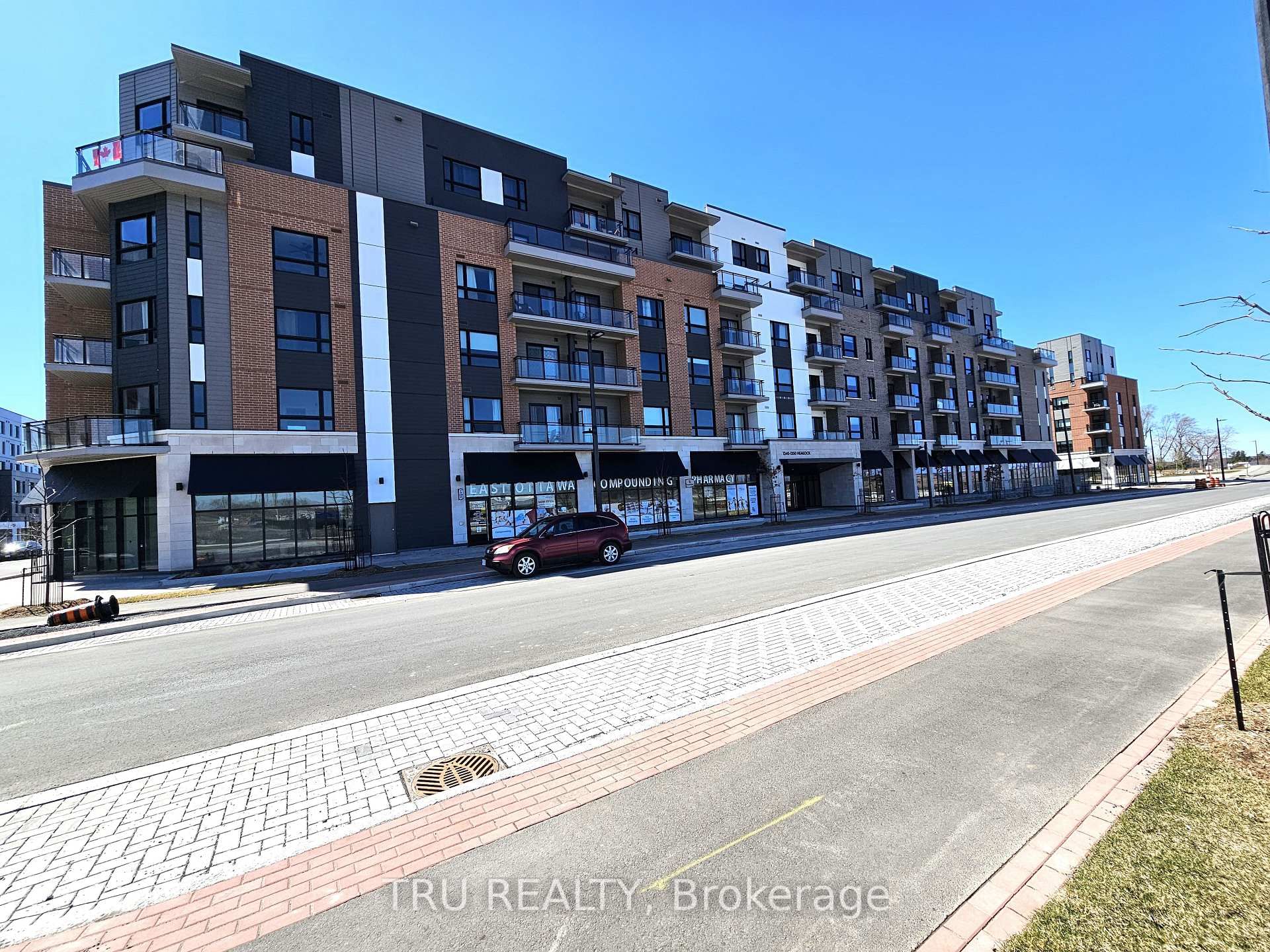 1350 Hemlock Road, Unit 212
