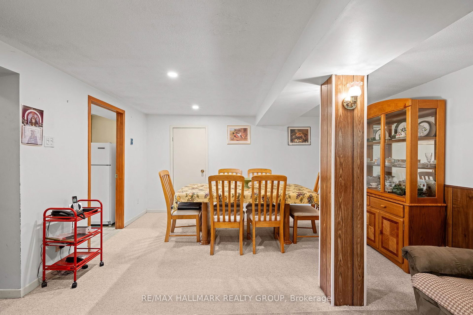 839 WESTON Drive • Ottawa, ON photo 16