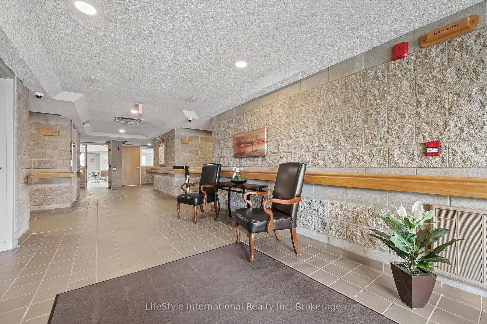 208 N Silvercreek Parkway • #213 • Guelph, ON photo 40