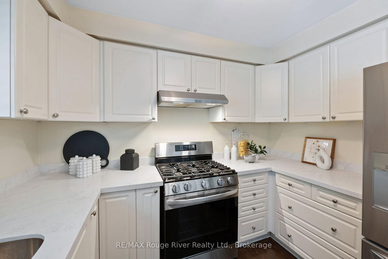 60 Weller Court • Cobourg, ON photo 12