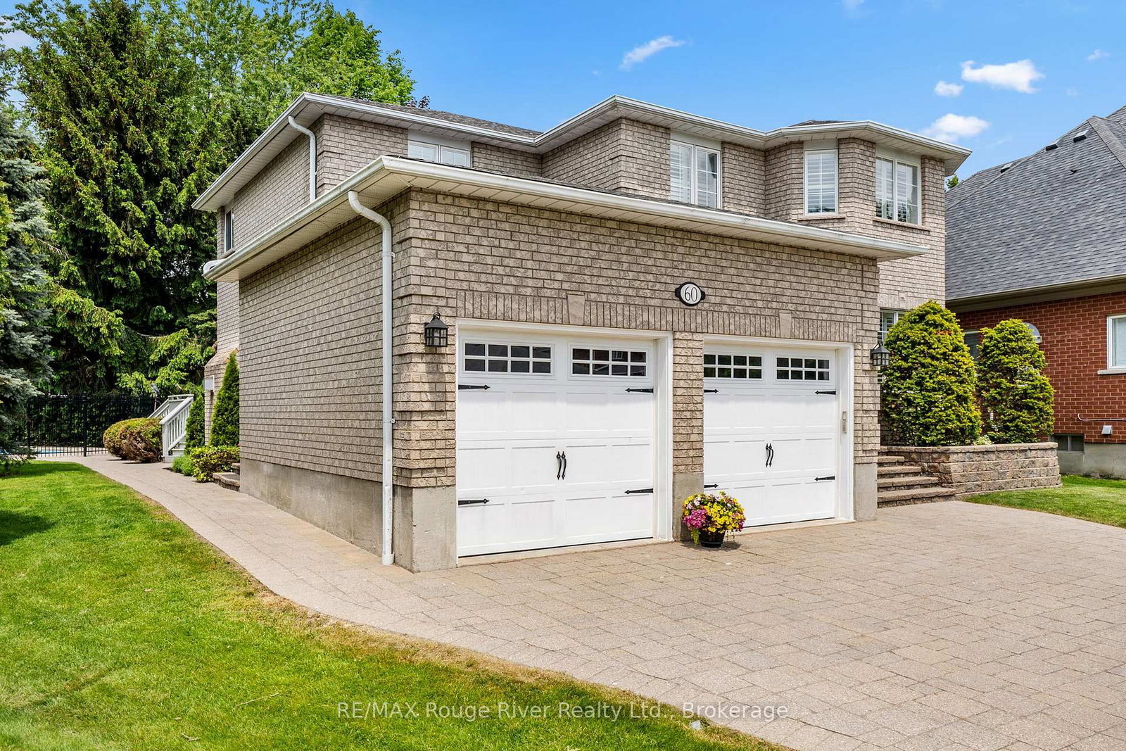 60 Weller Court • Cobourg, ON photo 3