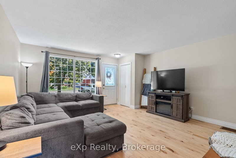 286 Dufferin Street
