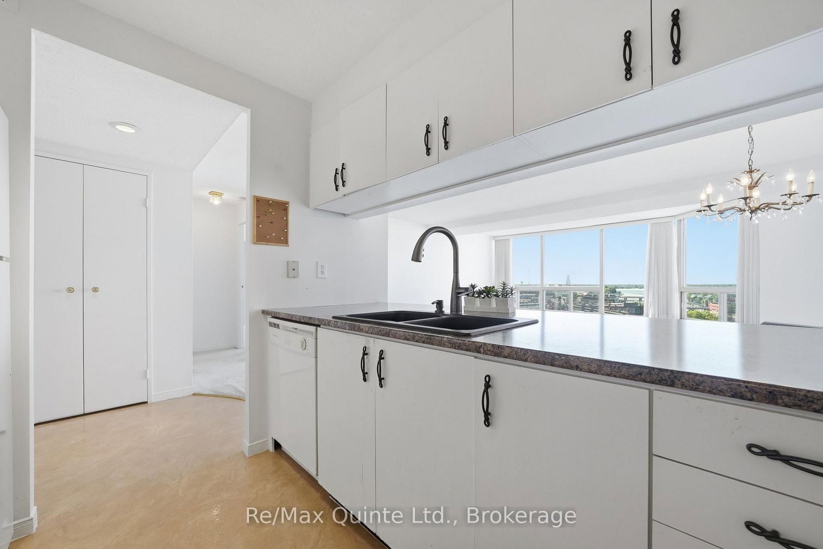 350 Front Street • #1006 • Belleville, ON photo 24
