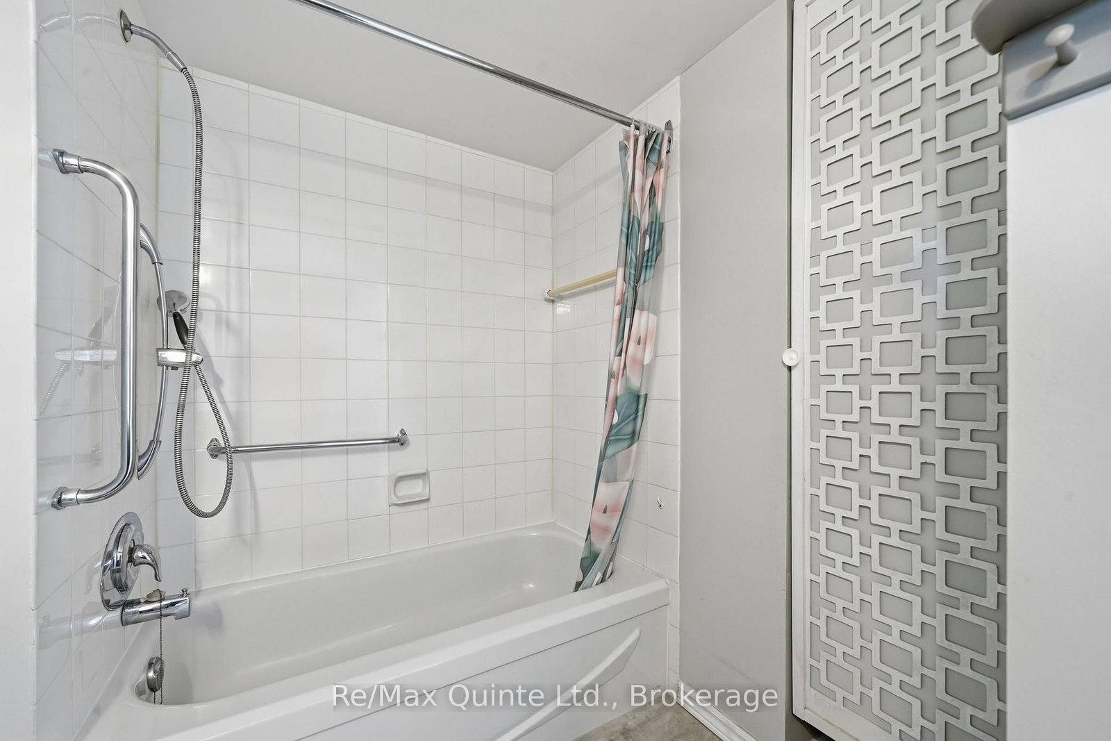 350 Front Street • #1006 • Belleville, ON photo 35