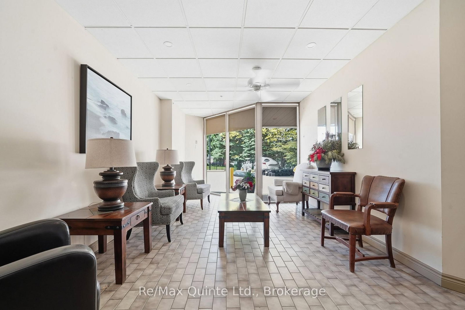 350 Front Street • #1006 • Belleville, ON photo 37