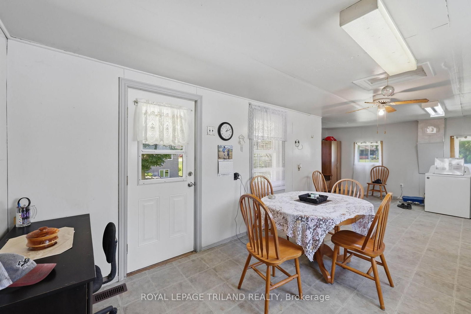191 ELIZABETH Street • Lambton Shores, ON photo 30