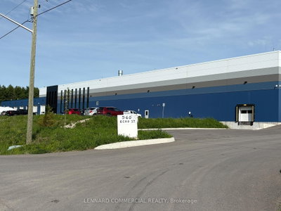 Industrial for lease at 560 Echo Street, Russell, Ontario, K0A 3H0 - Russell Twp - MLS: X13418460