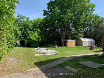 471-473 Emerald Street — photo 2