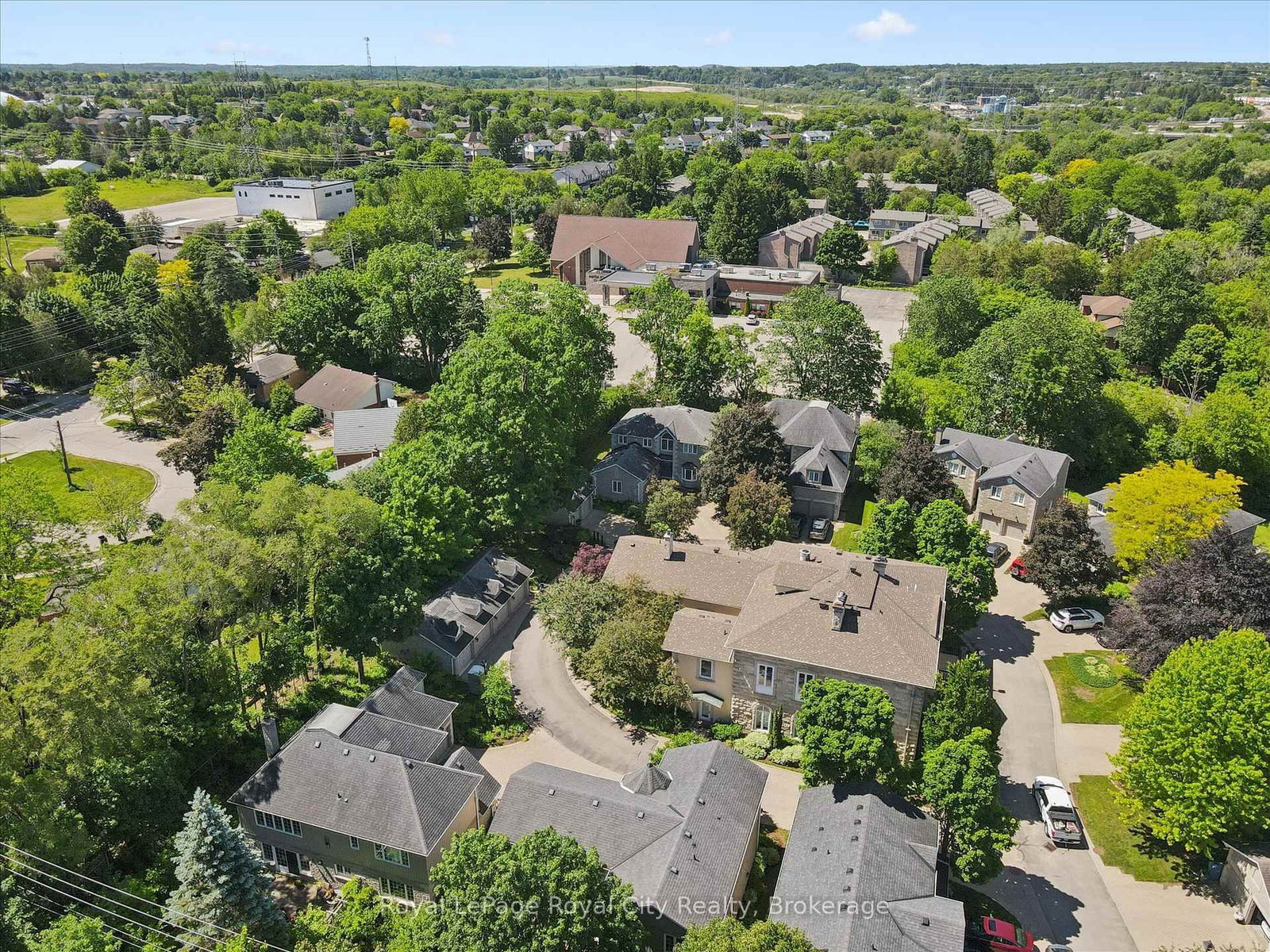 25 MANOR PARK Crescent • #11 • Guelph, ON photo 42
