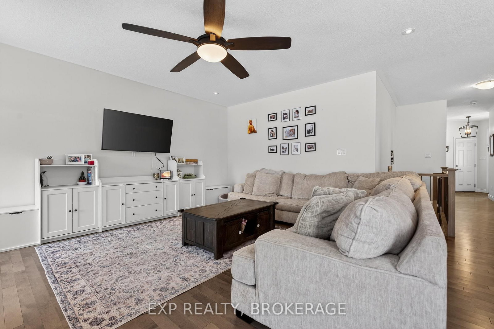 160 MCDONOUGH Crescent • Loyalist, ON photo 8