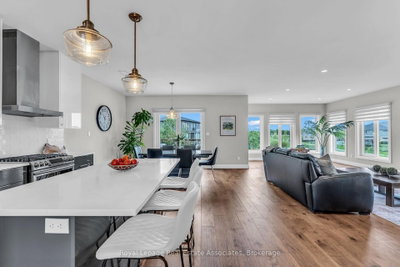 2433 Tokala Trail • London North, ON photo 8