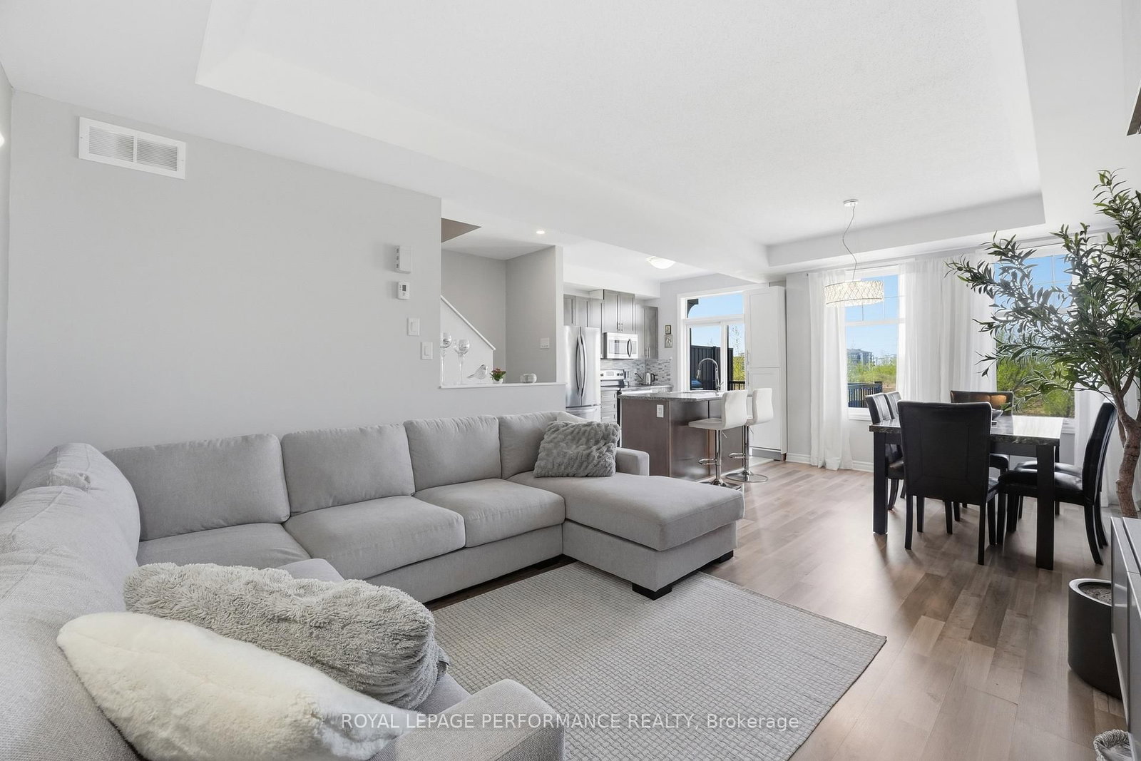 663 Trigoria Crescent - Photo 18