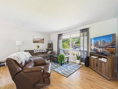 336 Lansdowne Street • Saugeen Shores, ON photo 9
