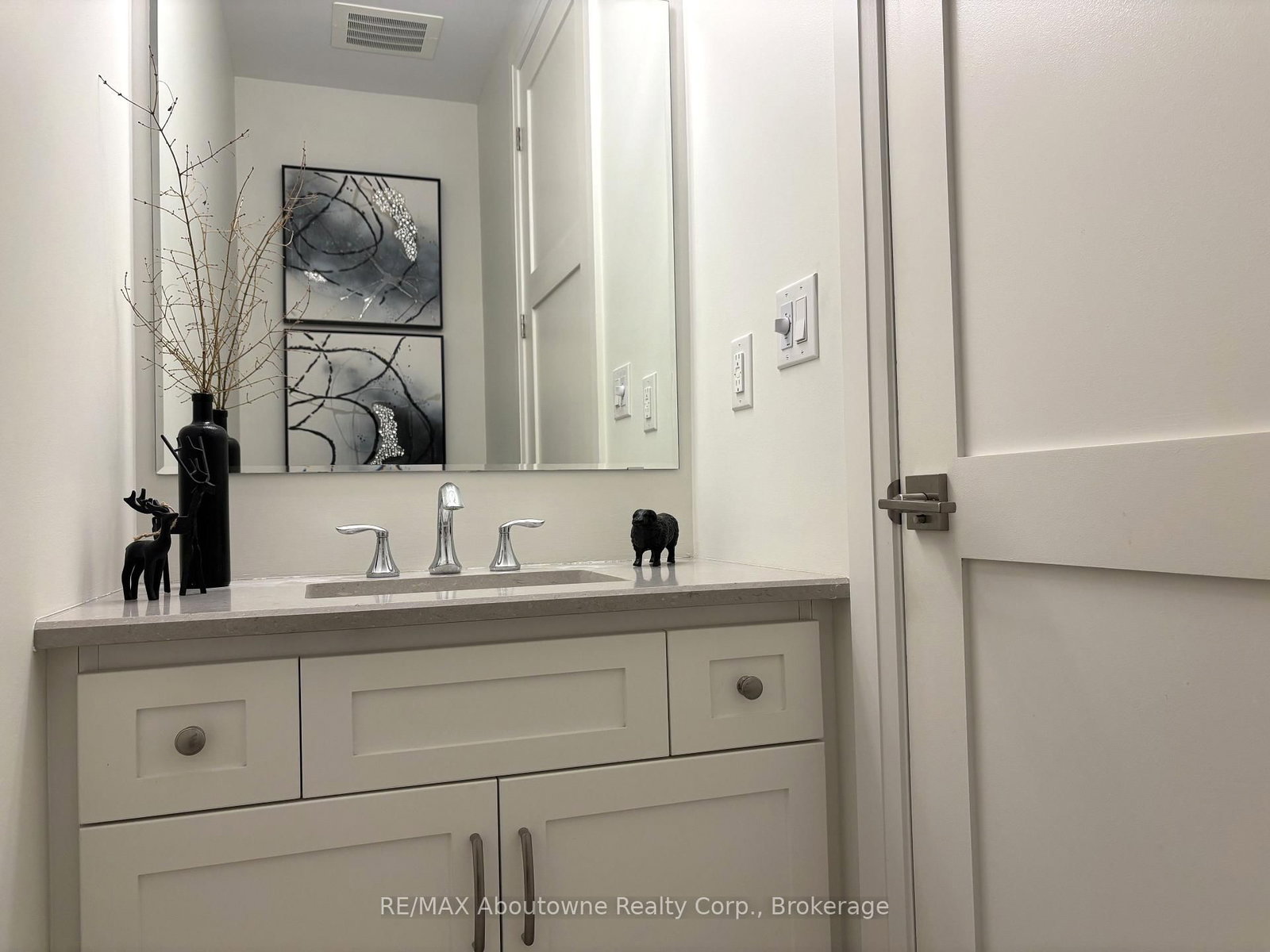 53 Arthur Street S • #RL5 • Guelph, ON photo 16