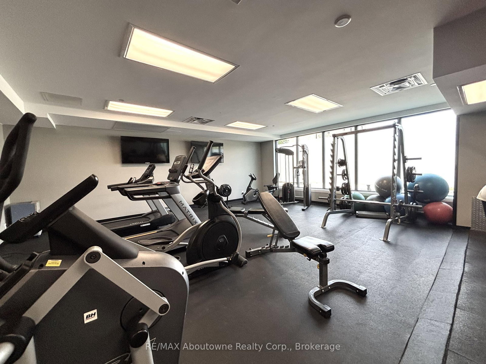 53 Arthur Street S • #RL5 • Guelph, ON photo 35