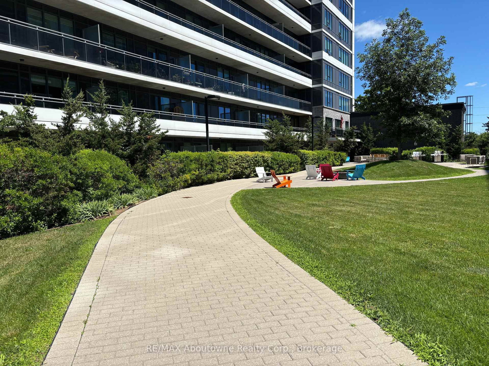 53 Arthur Street S • #RL5 • Guelph, ON photo 36