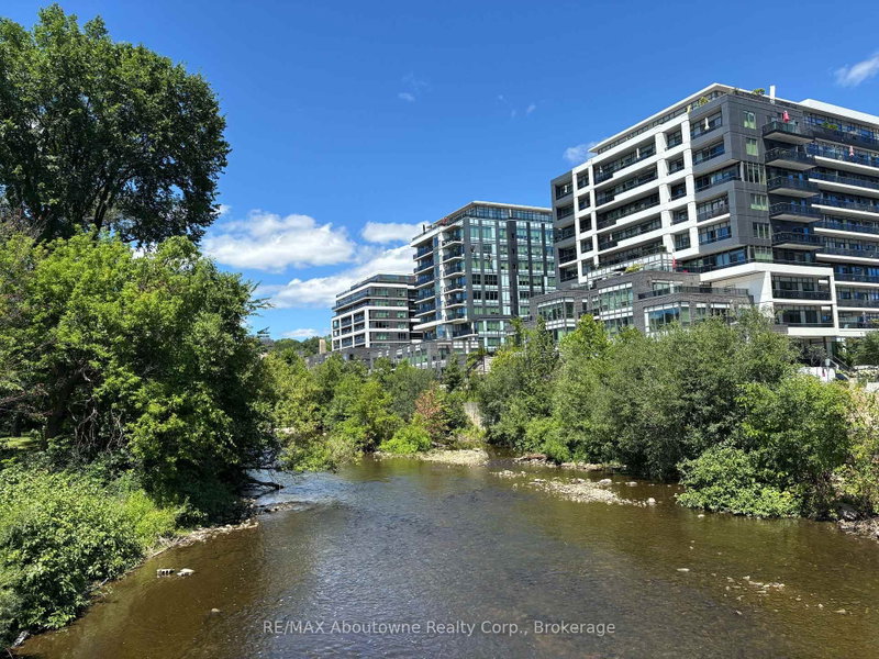 53 Arthur St S photo 4
