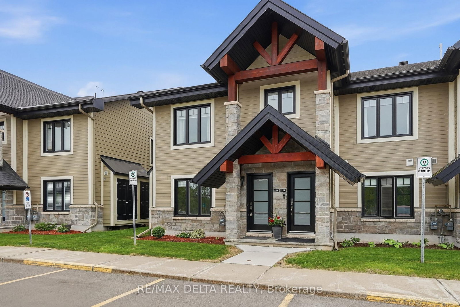 292 Masters Lane • #121 • Clarence-Rockland, ON photo 2