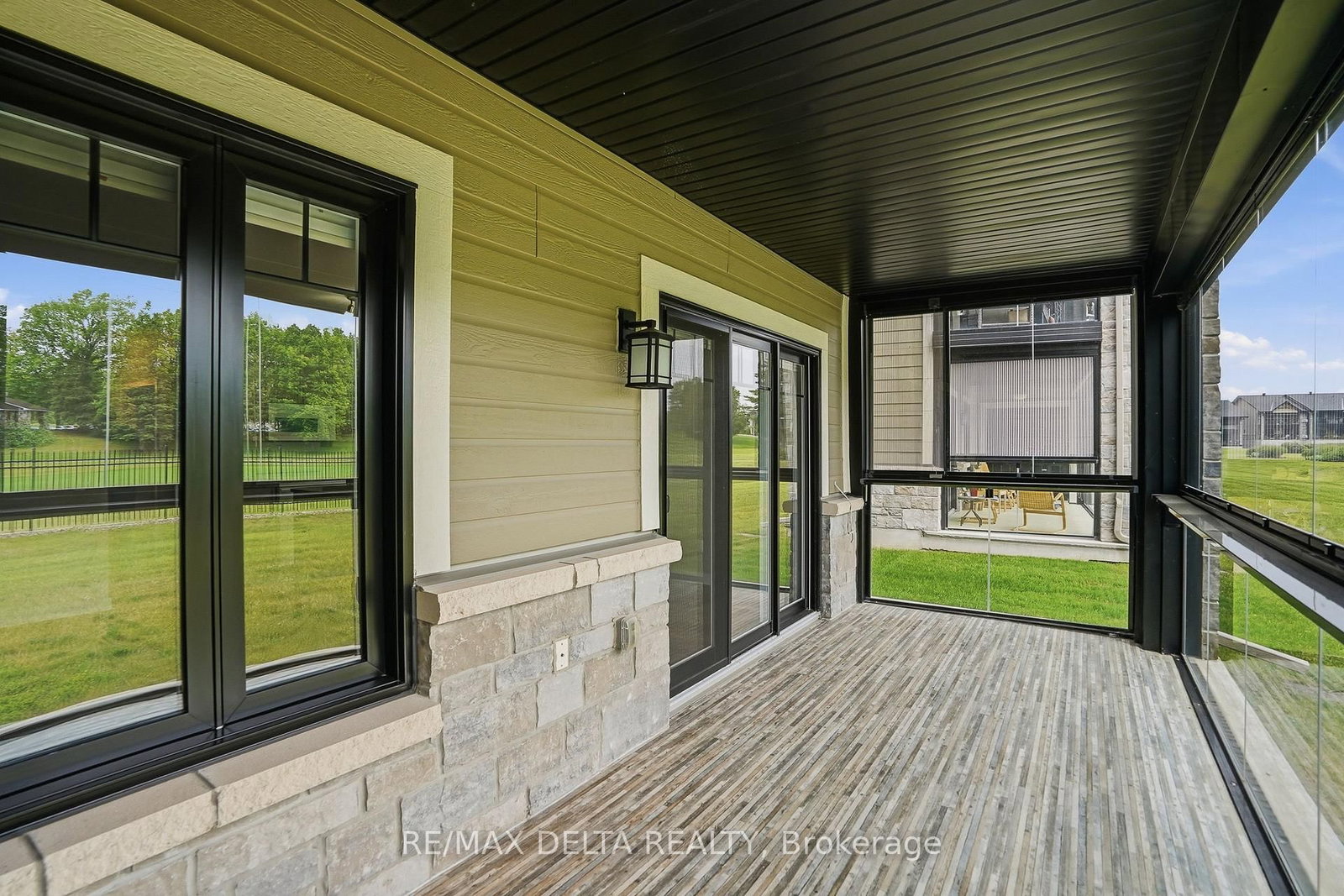 292 Masters Lane • #121 • Clarence-Rockland, ON photo 28