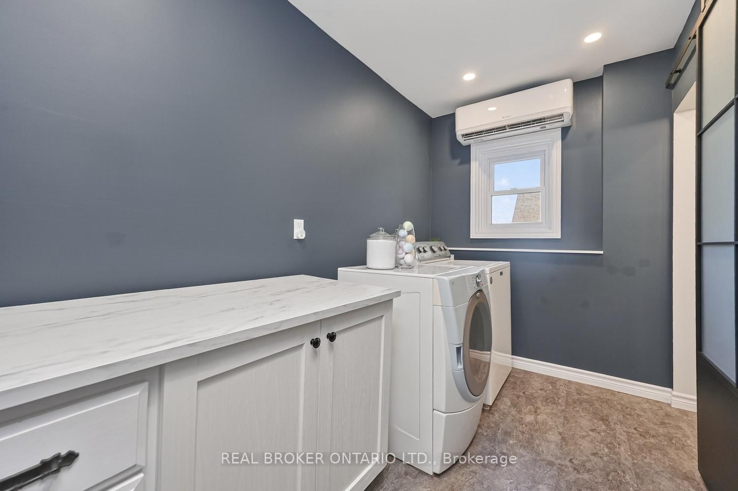 39 Mcewen Avenue • Smiths Falls, ON photo 27