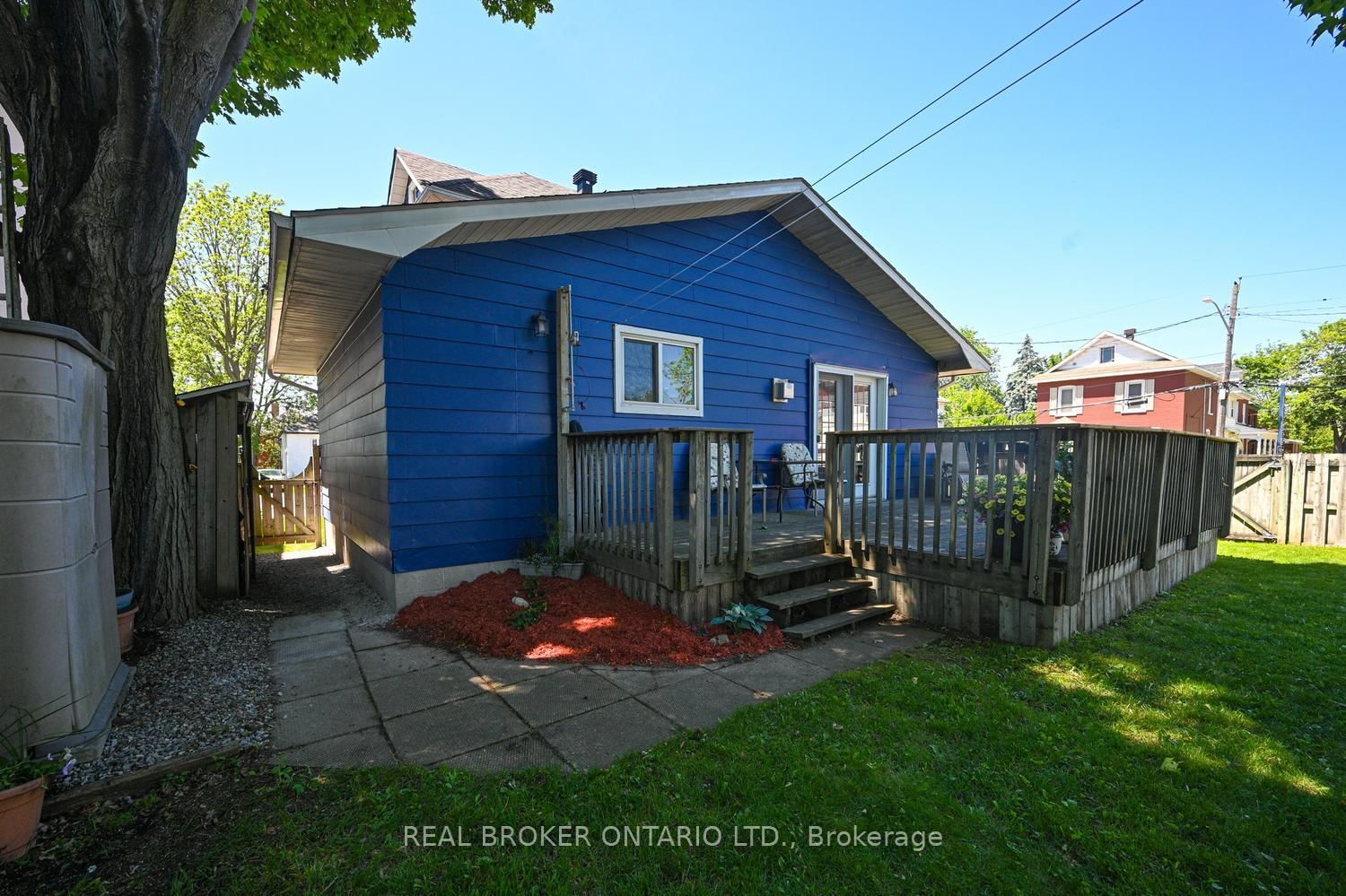 39 Mcewen Avenue • Smiths Falls, ON photo 40