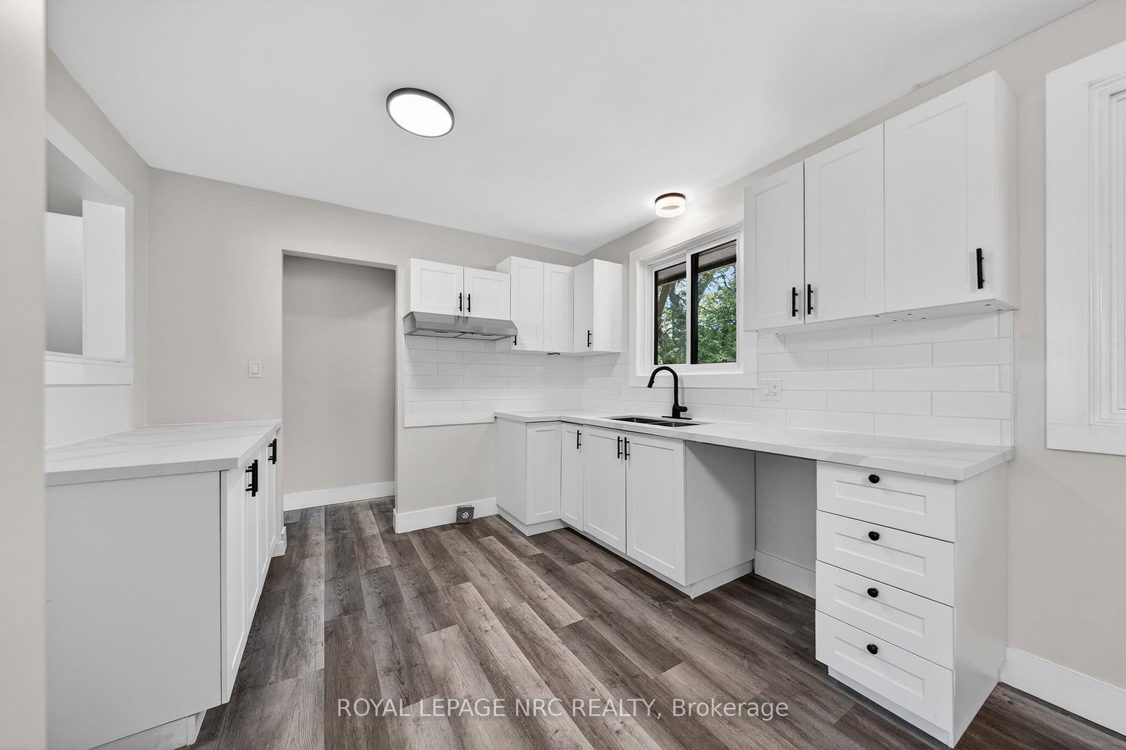 970 Parkdale Avenue • Fort Erie, ON photo 14