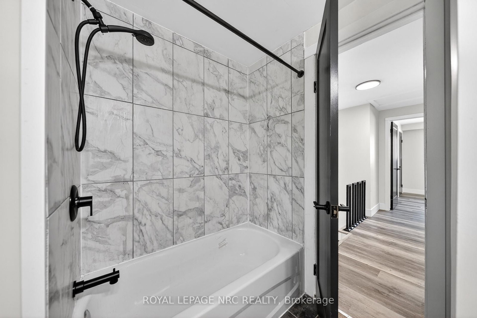 970 Parkdale Avenue • Fort Erie, ON photo 28