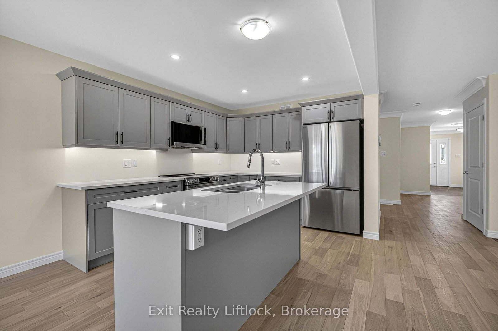 242 O'Neil Street • Peterborough, ON photo 13