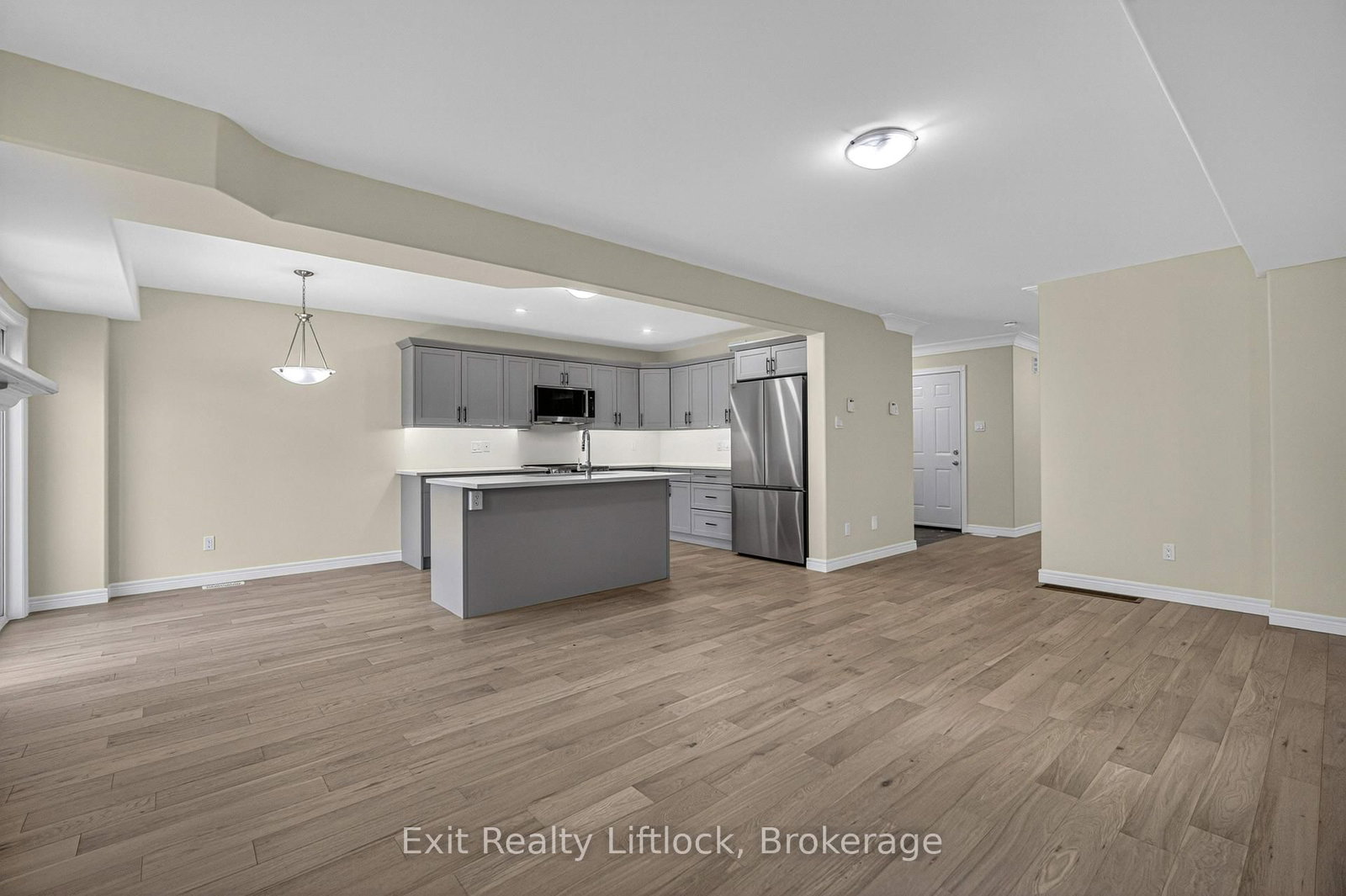 242 O'Neil Street • Peterborough, ON photo 15