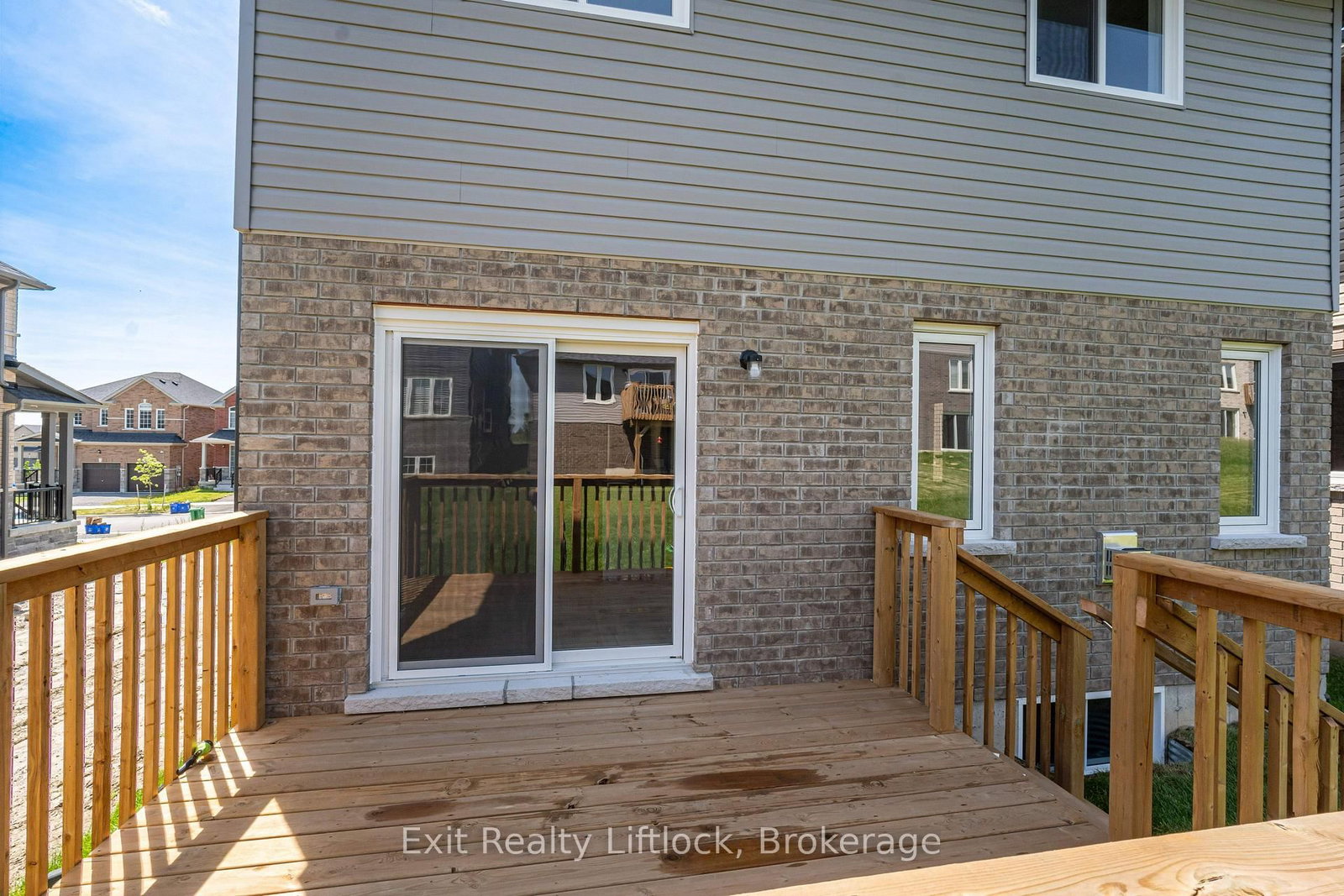 242 O'Neil Street • Peterborough, ON photo 39