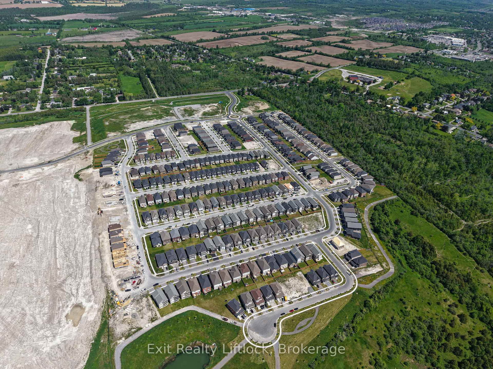 242 O'Neil Street • Peterborough, ON photo 42