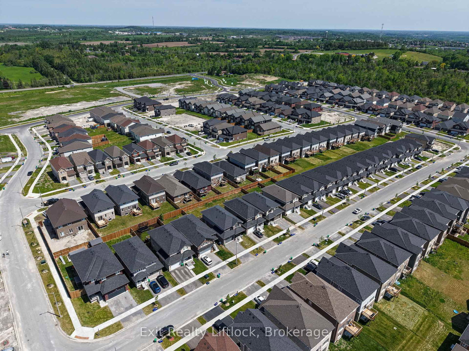 242 O'Neil Street • Peterborough, ON photo 43