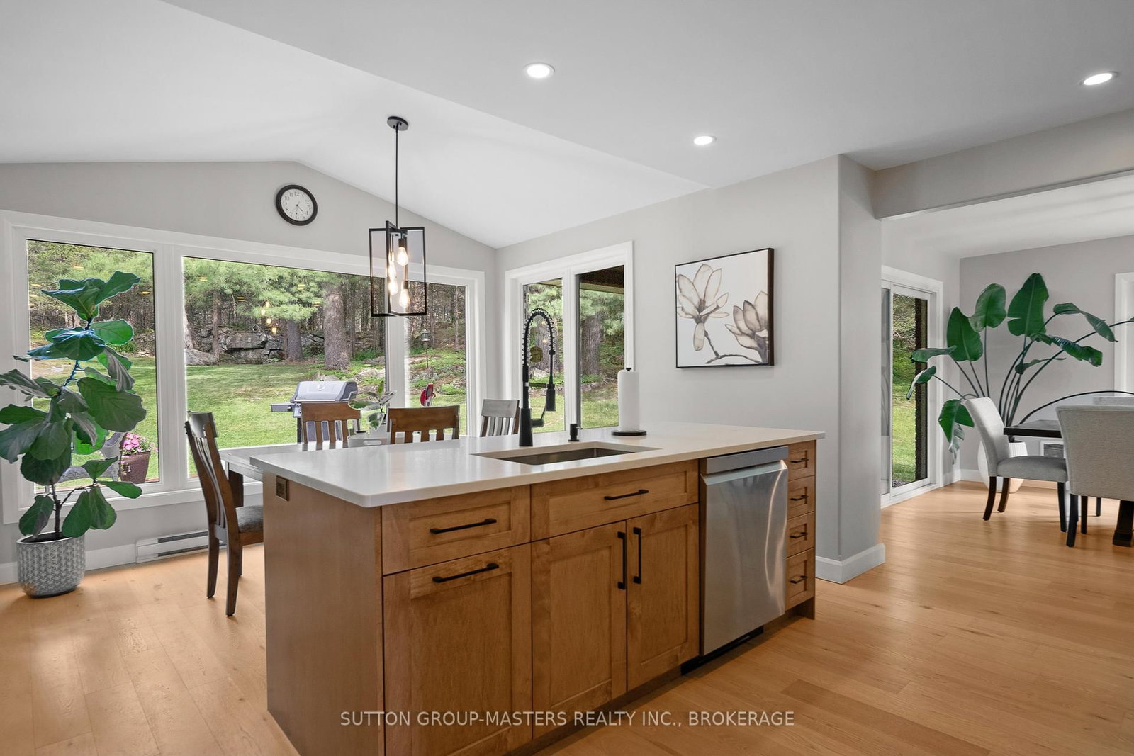 4900 North Shore Crescent • Perth Road, ON photo 12