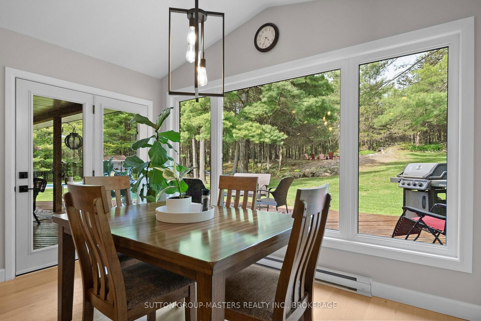 4900 North Shore Crescent • Perth Road, ON photo 16