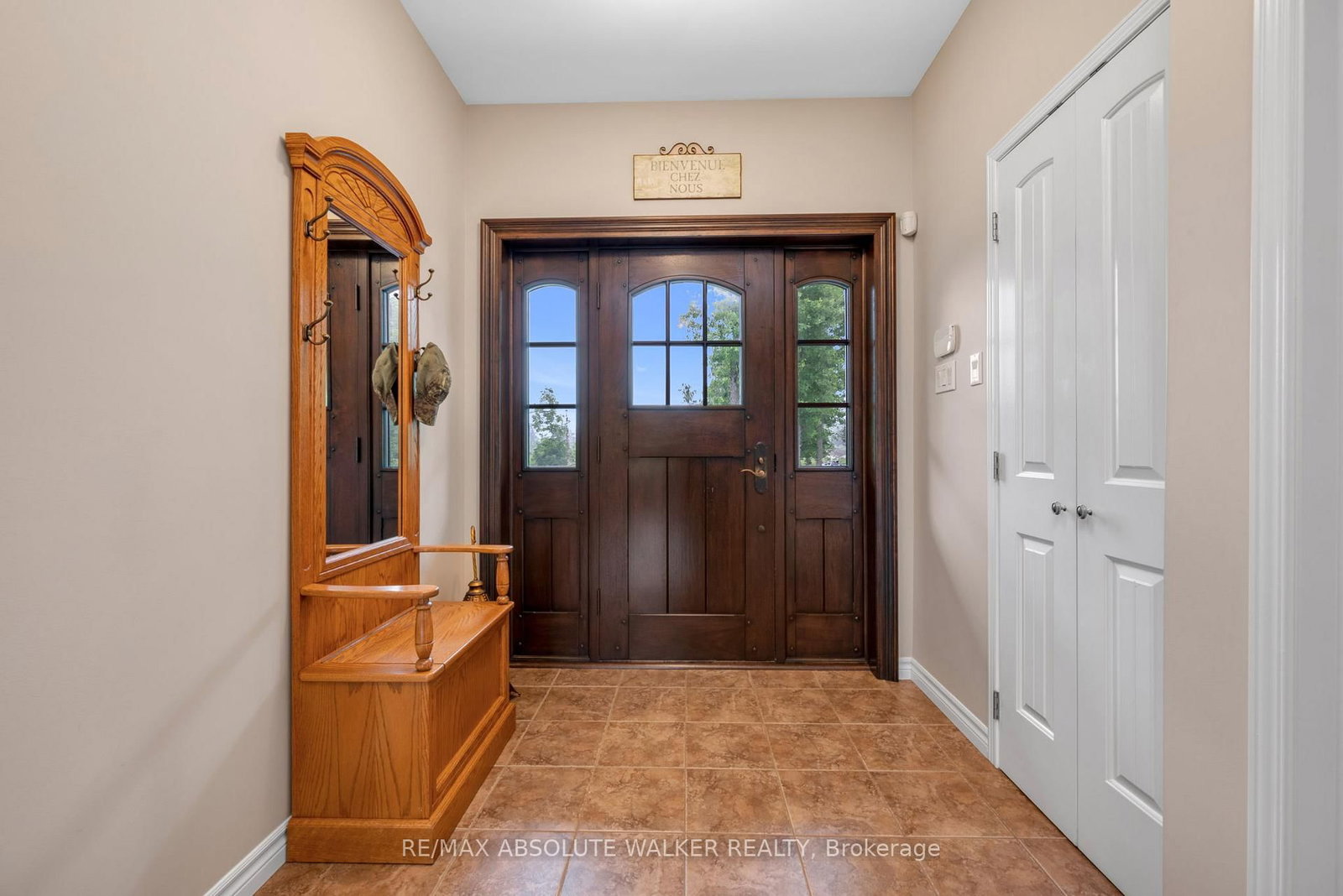 18668 Kenyon Concession 2 Road • North Glengarry, ON photo 3